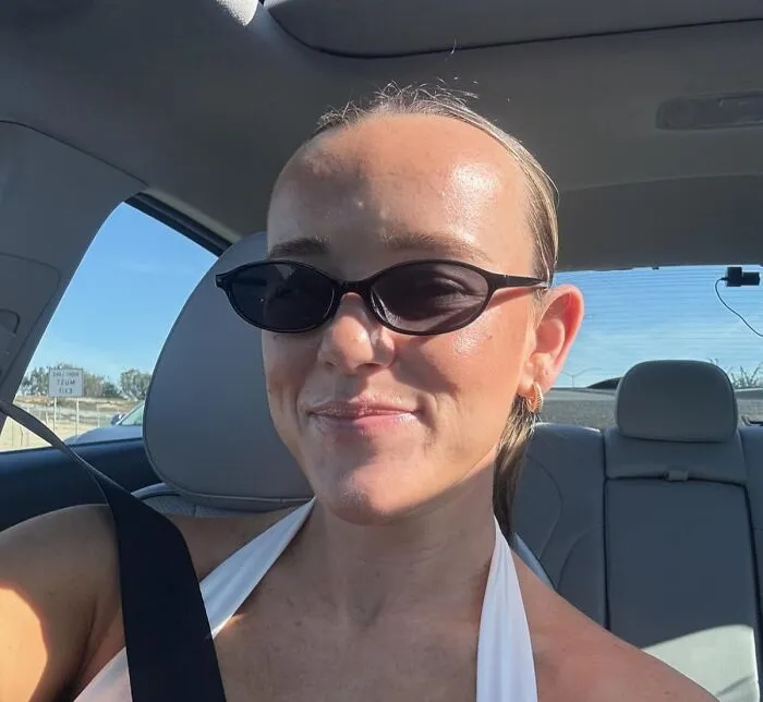  Convincing Everyone You Are The Lead Singer Of A 90s Grunge Band Is Effortless With The <a Style="Display:inline;" Href="​​https://Www.amazon.com/Herjour-Sunglasses-Sunnies-Designer-Glasses/Dp/B0d9v92l15?ie=utf8&th=1&linkcode=ll1&tag=bpfrog-20&linkid=f39c9c47356ad409ca0bf98f55d41172&language=en_us&ref_=as_li_ss_tl" Target="_blank">   <span Style="Font: Inherit; Color: #d74b1f;"> Retro Oval Sunglasses </Span> Hiding Your Complete Lack Of Musical Talent