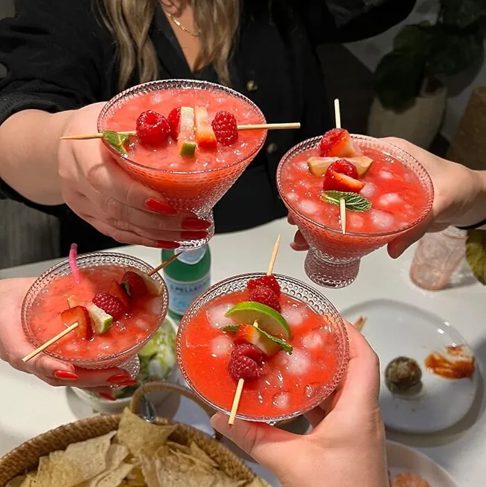 Pretending To Be A 1920s Socialite Is The Main Benefit Of The <a Style="Display:inline;" Href="​​https://Www.amazon.com/Martini-Cocktail-Margarita-Cosmopolitan-Manhattan/Dp/B0b2829rrb?ie=utf8&th=1&linkcode=ll1&tag=bpfrog-20&linkid=24be85c1d4c8dcedf8a85ba914e9a9c2&language=en_us&ref_=as_li_ss_tl" Target="_blank">   <span Style="Font: Inherit; Color: #d74b1f;"> Textured Martini Glasses </Span> Since They Make Even Cheap Gin Look Fancy