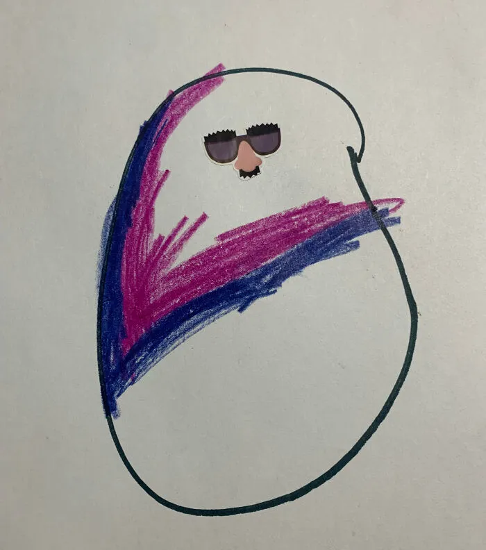 Mi hija de 5 años dibujó un fantasma para su clase y no puedo dejar de reirme cada vez que lo veo