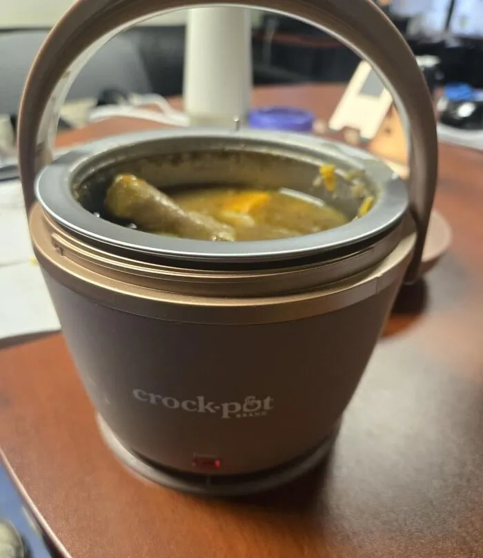  Waiting In The Breakroom Line Behind The Guy Who Burns Popcorn Is A Specific Type Of Torture You Can Avoid Thanks To The <a Style="Display:inline;" Href="Https://Www.amazon.com/Crockpot-Electric-Portable-Warmer-20-Ounce/Dp/B09bdgqyw5?ie=utf8&th=1&linkcode=ll1&tag=bpwhale-20&linkid=230f1b4885320b81224ade7b21198a15&language=en_us&ref_=as_li_ss_tl" Target="_blank">   <span Style="Font: Inherit; Color: #d74b1f;"> 20-Ounce Electric Lunch Box </Span> Warming Your Meal Right At Your Desk