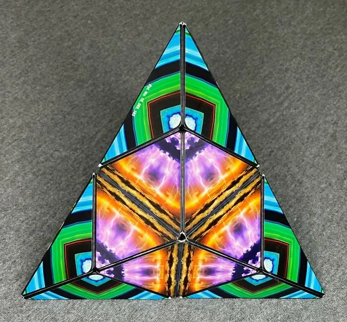 The <a Style="Display:inline;" Href="Https://Www.amazon.com/Shashibo-Shape-Shifting-Box-Award-Winning/Dp/B08fpclh24?ie=utf8&th=1&linkcode=ll1&tag=bpaxolotl-20&linkid=dcf8a83abac0d79427469e0cad50b7c1&language=en_us&ref_=as_li_ss_tl" Target="_blank"> <span Style="Font: Inherit; Color: #d74b1f;"> Shashibo Shape Shifting Box </Span> Is The One Fidget Toy That Will Actually Make Them Look Like A Mysterious, Cube-Solving Genius