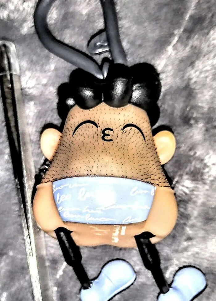A <a Style="Display:inline;" Href="Https://Www.amazon.com/Angels-Wonderland-Blackheads-Remover-Keychain/Dp/B0bqb8z6hl?ie=utf8&th=1&linkcode=ll1&tag=bpcobra-20&linkid=0a8e1375c02c17e42cace95f4727a7b2&language=en_us&ref_=as_li_ss_tl" Target="_blank">   <span Style="Font: Inherit; Color: #d74b1f;"> Blackhead Picking Toy </Span> Is A Gift That Will Satisfy The Gross, Primal Urge To Pick At Things Without The Risk Of Permanently Scarring Your Own Face