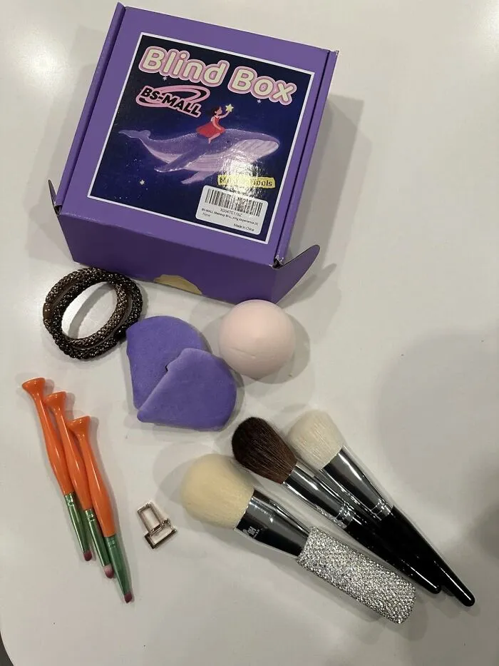 Practicing Your Best "Surprised Influencer" Face Is Mandatory When Unwrapping The <a Style="Display:inline;" Href="https://Www.amazon.com/Bs-Mall-Box-Such-Professional-Discover-Experience/Dp/B0fnw5n2s5?ie=utf8&th=1&linkcode=ll1&tag=bpsheep-20&linkid=4f208abaacd282213f31c4cada157c0a&language=en_us&ref_=as_li_ss_tl" Target="_blank"> <span Style="Font: Inherit; Color: #d74b1f;"> Makeup Brush And Toolkit Blind Box </Span> To See If You Finally Have The Right Tool To Contour Your Nose Into Nonexistence