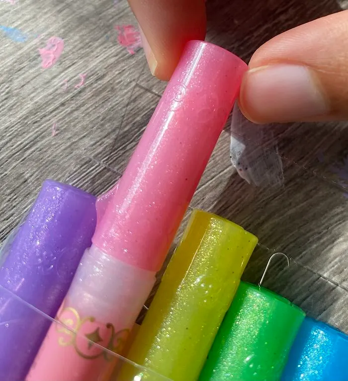 <a Style="Display:inline;" Href="Https://Www.amazon.com/Zebra-Glitter-Highlighter-Kirarich-Wks18-5c/Dp/B00xhqs8du?ie=utf8&th=1&linkcode=ll1&tag=bpcrocodile-20&linkid=9a33f788f63bd71d723aebec4249ca73&language=en_us&ref_=as_li_ss_tl" Target="_blank"> <a Style="Display:inline;" Href="Https://Www.amazon.com/Zebra-Glitter-Highlighter-Kirarich-Wks18-5c/Dp/B00xhqs8du?ie=utf8&th=1&linkcode=ll1&tag=bpcrocodile-20&linkid=9a33f788f63bd71d723aebec4249ca73&language=en_us&ref_=as_li_ss_tl" Target="_blank"> A <span Style="Font: Inherit; Color: #d74b1f;"> Glitter Highlighter Set </Span> Will Make Their History Notes Look Less Like A Boring Wall Of Text And More Like A Taylor Swift Concert Merchandise Booth Exploded On The Page