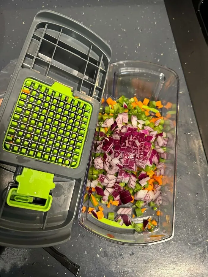 The <a Style="Display:inline;" Href="Https://Www.amazon.com/Fullstar-Vegetable-Chopper-Spiralizer-Container/Dp/B0cf2nq11w?ie=utf8&th=1&linkcode=ll1&tag=bpraccoon-20&linkid=1f9218240defbbe69480bfec59d9e6f2&language=en_us&ref_=as_li_ss_tl" Target="_blank">   <span Style="Font: Inherit; Color: #d74b1f;"> Fullstar Vegetable Chopper </Span> Is Here To Inform Your Tear Ducts That Their Services Will No Longer Be Required During The Onion-Chopping Portion Of Your Meal Prep