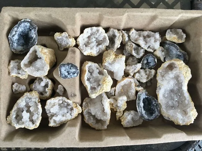 A Socially Acceptable Excuse To Take A Hammer To Something And Be Rewarded With A Sparkly, Geological Surprise Is Now Possible With <a Style="Display:inline;" Href="Https://Www.amazon.com/National-Geographic-Break-Premium-Geodes/Dp/B0160jb7is?ie=utf8&th=1&linkcode=ll1&tag=bpcrocodile-20&linkid=382d756e7211d631b33afea3c9ab4218&language=en_us&ref_=as_li_ss_tl" Target="_blank">   <span Style="Font: Inherit; Color: #d74b1f;"> National Geographic Break Open Geodes </Span>