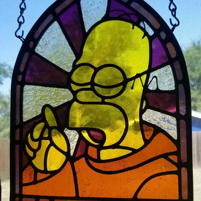 This Artist Makes Stained Glass Art Of Our Favorite Pop Art Icons And Cartoon Characters (41 Pics)