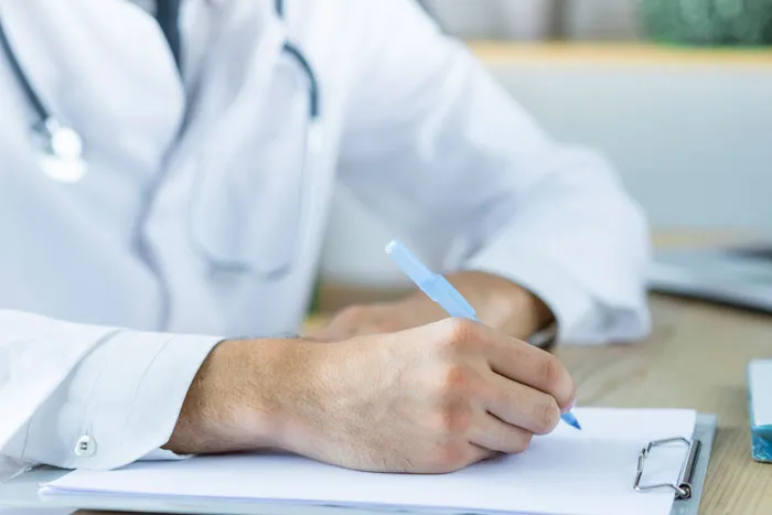 49 Medical Appointments That Went Off The Rails In The Worst Way