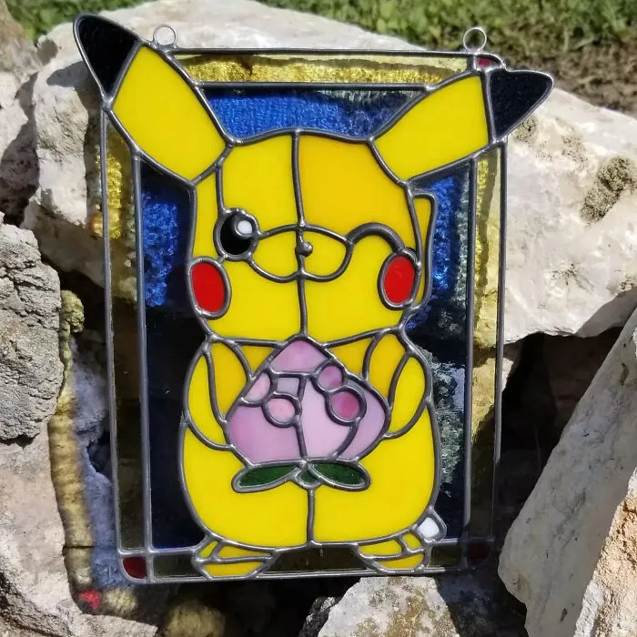 This Artist Makes Stained Glass Art Of Our Favorite Pop Art Icons And Cartoon Characters (41 Pics)
