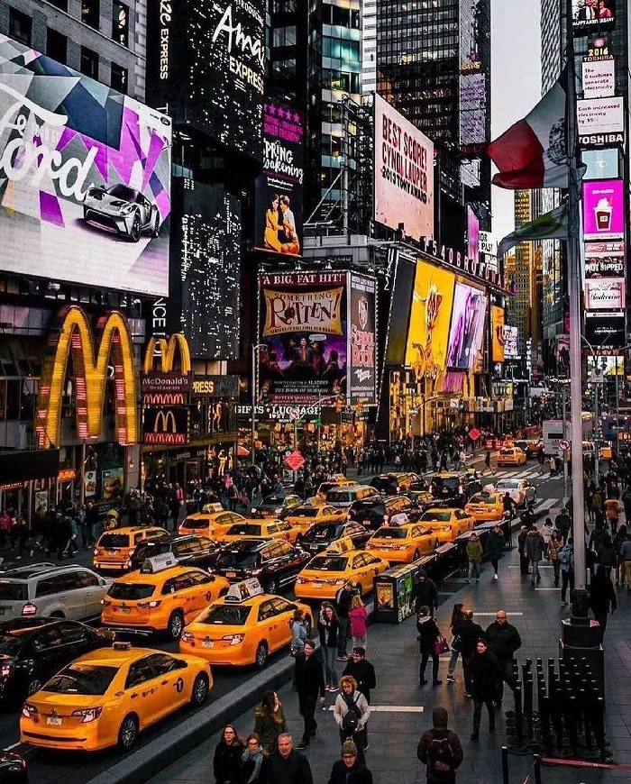 There Is a Scientific Reason NYC Taxis Are Yellow