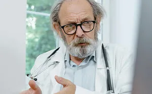 "You're Old And Fat": 50 Medical Workers Who Said Something Completely Out Of Line