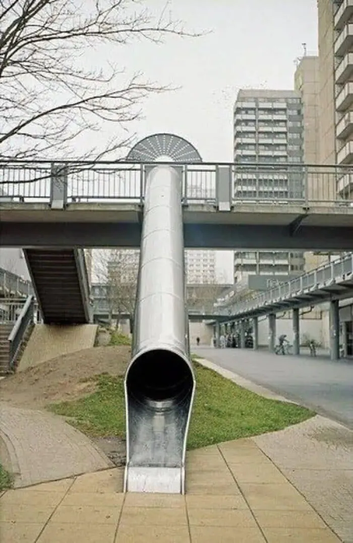 60 Photos So Weird And Wonderful They Belong In Another Universe