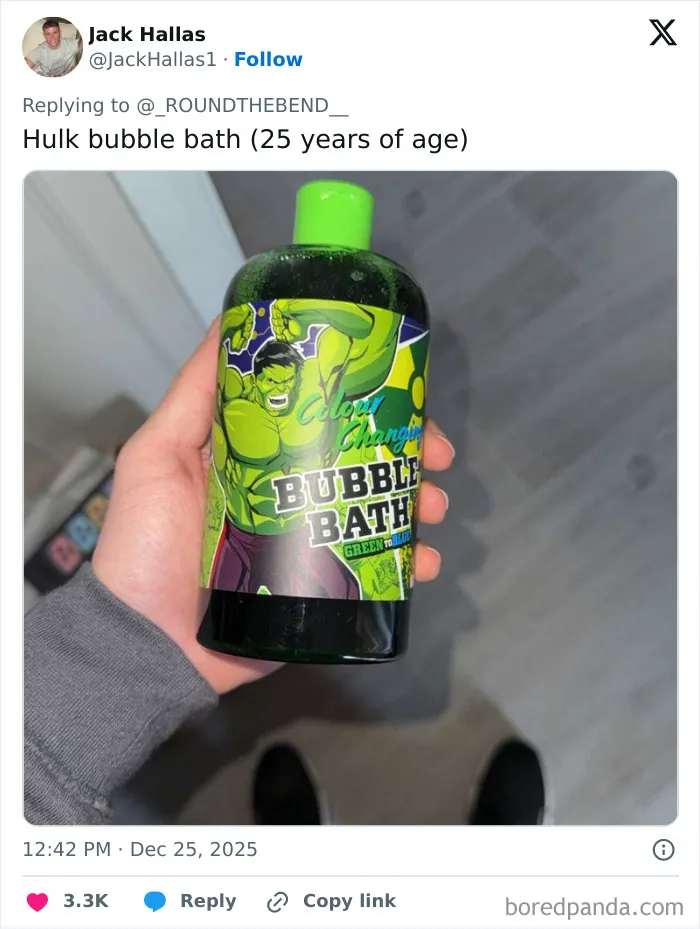 40 People Share The Worst Christmas Presents They Received This Year