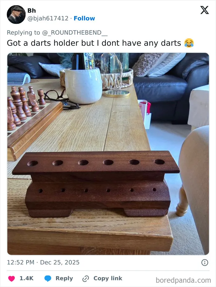 40 People Share The Worst Christmas Presents They Received This Year