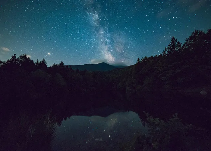 46 Creepy And Unsettling Things People Witnessed In Remote Locations
