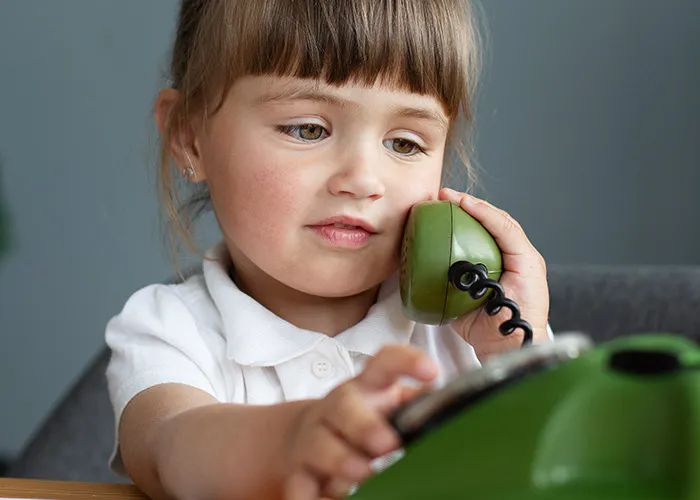 911 Operators Share The 50 Dumbest Calls They Ever Received