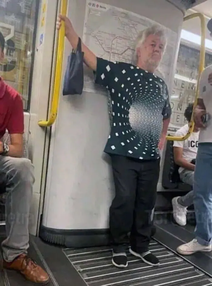 60 Photos So Weird And Wonderful They Belong In Another Universe