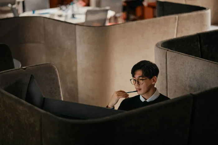 Tech Workers Share 40 Dark Truths That The General Public Rarely Understands About AI