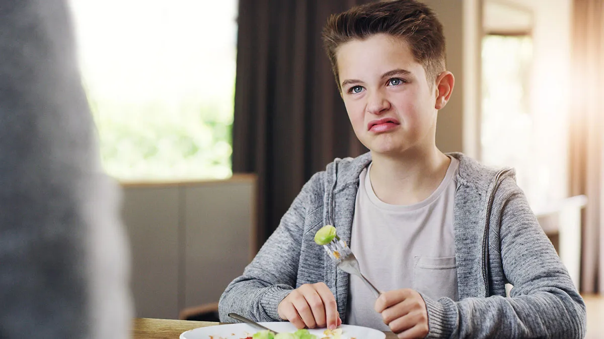 Picky 16YO Devours Cousin’s Quiche, Runs Crying To Mom After Learning It Had Onions In It