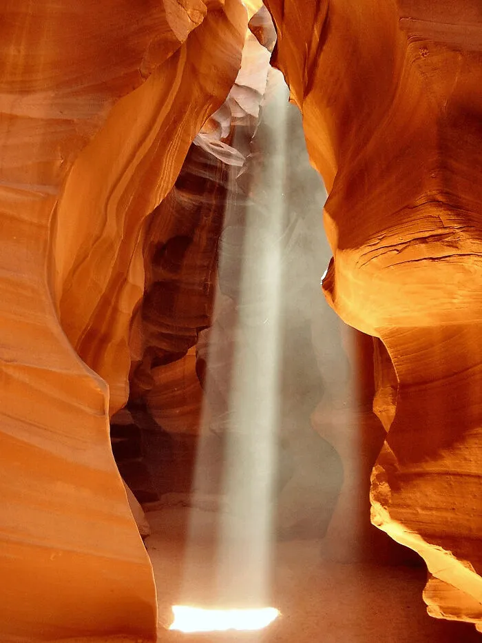 58 Places From Around The World That Look AI Generated But Are Actually Real