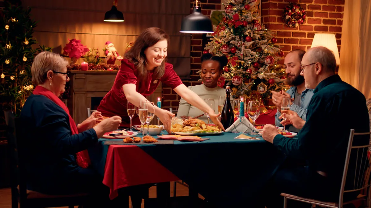 Holiday Visit Turns Sour After Boyfriend’s Son’s GF Makes Shockingly Cruel Comment At Lunch