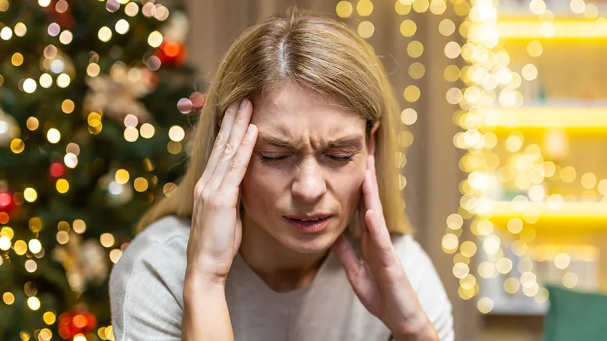 Woman Leaves House In Pajamas After Family Drama Over Christmas Gifts, Ends Up Getting A Divorce