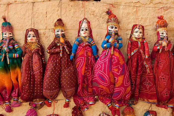 The Puppet Master of Mumbai (India, 2000s)