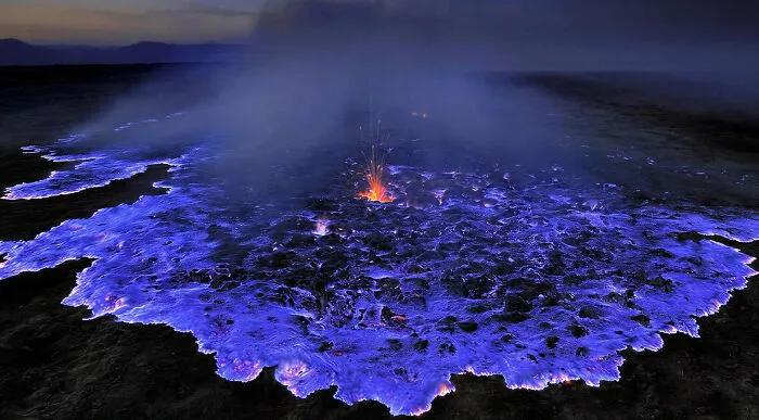 #26 Kawah Ijen, Indonesia
