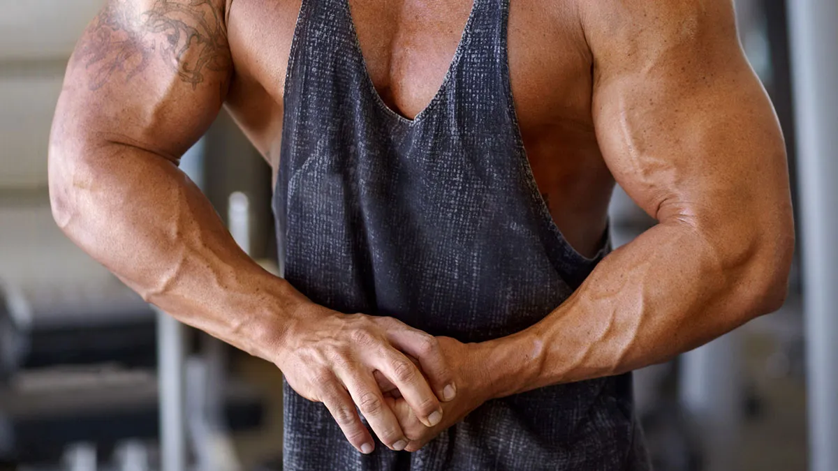 Bodybuilder Claims His Physique Is Natural, The Truth Comes Out When His Wife Wants To Have A Baby