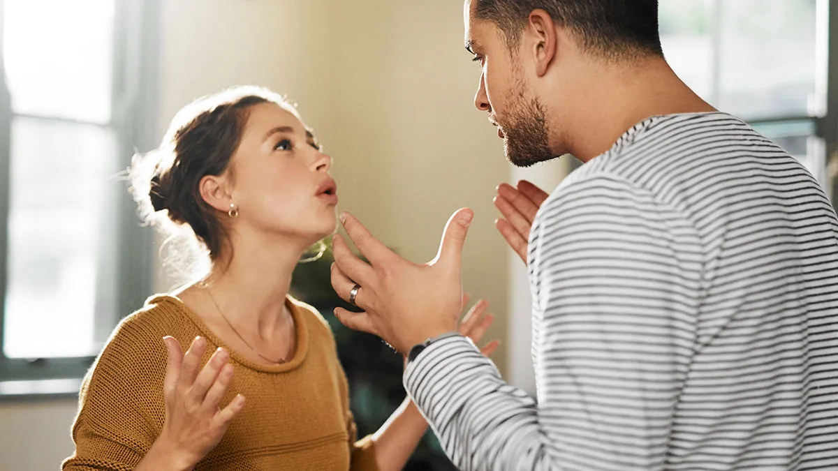 Thanksgiving Turns Awkward After Couple’s Parents Finally Meet: “He's Been Lying To Me For 2.5 Years”