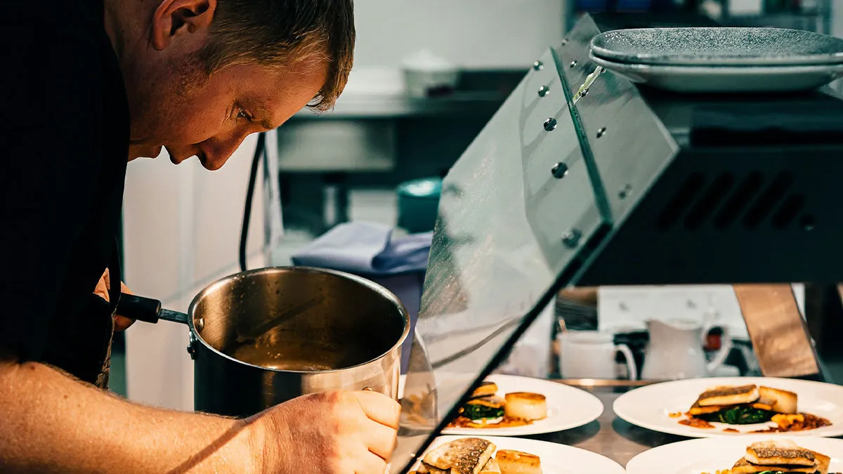 25 Chefs Share The Moments That Made Them Stop Cooking Professionally For Good