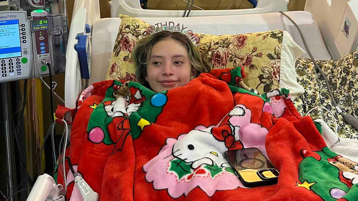 "Why Wasn't It Removed So Much Sooner?": Doctors Remove 174lb Leg Off Of 14-Year-Old Girl