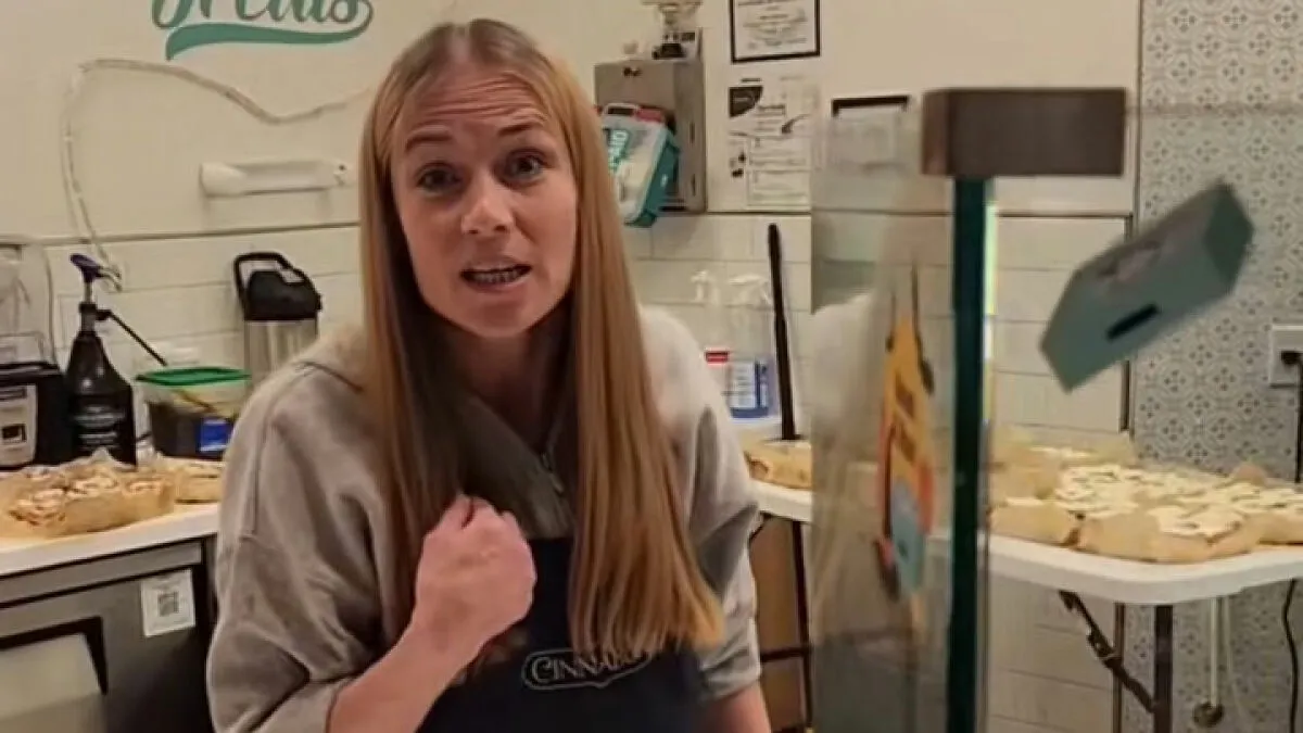 After Hurling Racial Slurs At Somalian Couple, Cinnabon Employee Fired And Faces Intense Backlash
