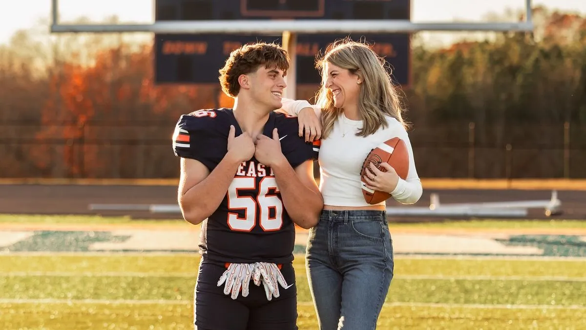 “Boy Moms Are So Weird”: Mother Slammed For “Creepy” Photoshoot With Teenage Son
