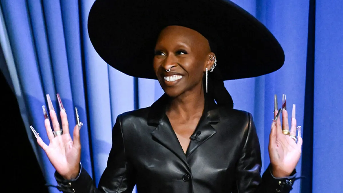 "Makes Herself Look Like A Demon": Cynthia Erivo's "Oddly Large Hands" Spark Debate