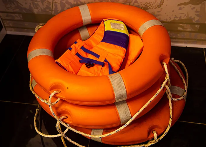 "Terrible Advice": People Urge Others To Stop Believing In These 40 Dangerous Survival Myths