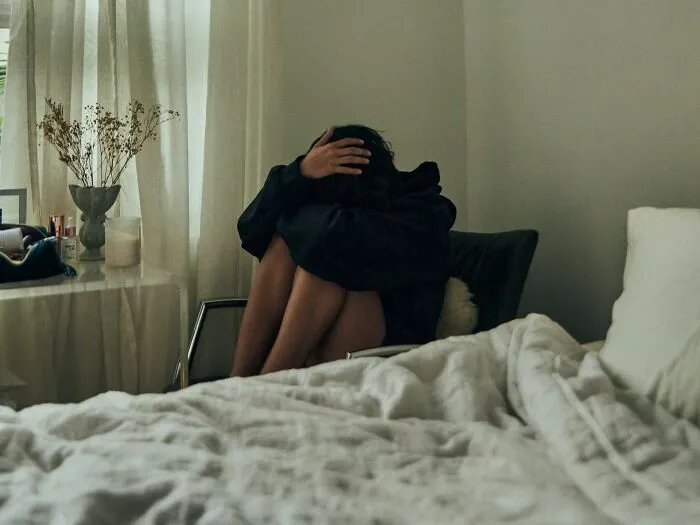 38 'Harmless' Habits That Most Of Us Do But Are Actually Dangerous In The Long Run