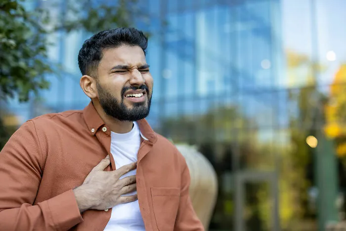 49 Body Things That Make People Panic But Are Totally Normal, According To Doctors