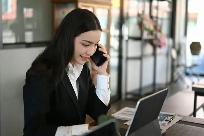 41 Workplace Scandals That Completely Blew Up