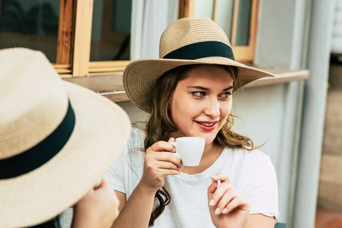 "Showers In Boiling Water": 46 Quirky And Funny Female Habits That Surprise Men The Most