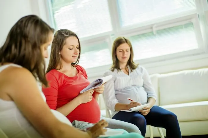 51 Modern Parenting "Trends" That Are Downright Terrible