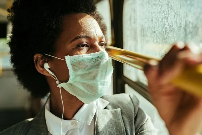 38 'Harmless' Habits That Most Of Us Do But Are Actually Dangerous In The Long Run