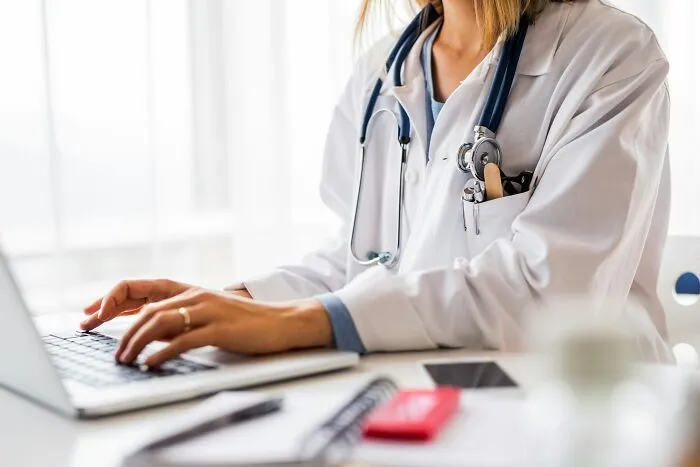 25 consultas médicas que dejaron a los pacientes completamente avergonzados