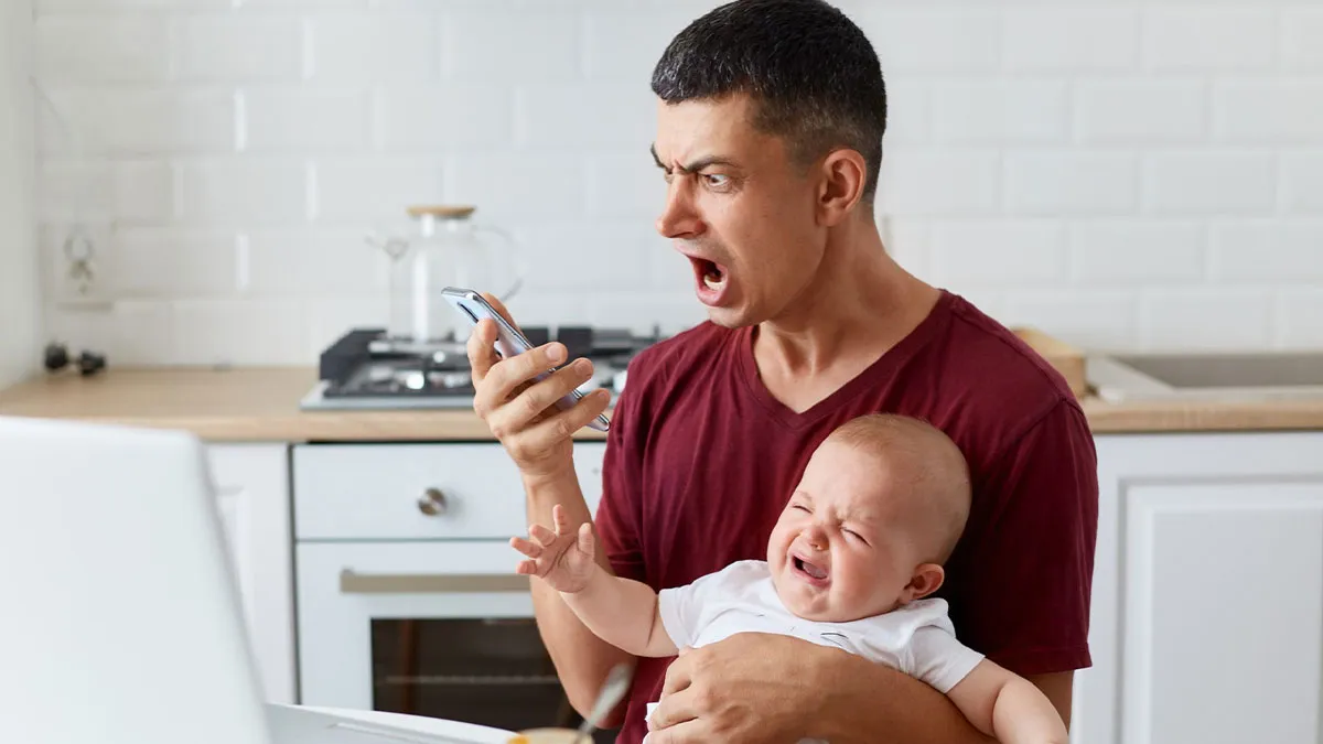 Guy Snaps After Wife Leaves Baby In His Care For 2.5 Hours, She Stops Doing Anything For Him