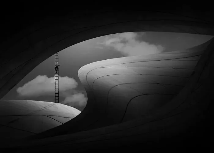 The Artist Captures Silence And Simplicity In Empty Spaces (49 Pics)