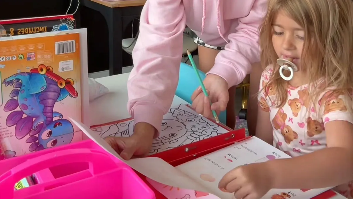 Internet Slams Woman’s Homeschooling, Saying It’s Exactly Why Kids Should Attend School
