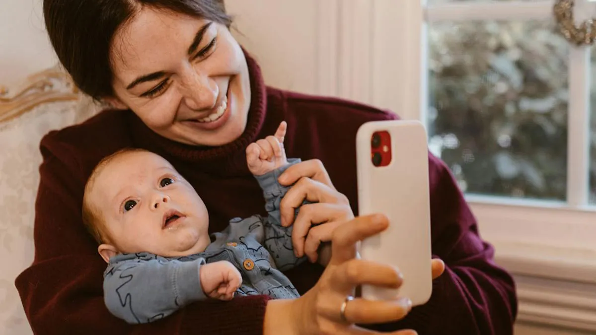 51 Modern Parenting "Trends" That Are Downright Terrible