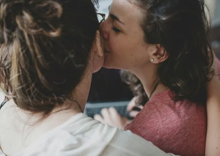 32 People Spill The Darkest And Most Disturbing Secrets Hidden By Their Partners