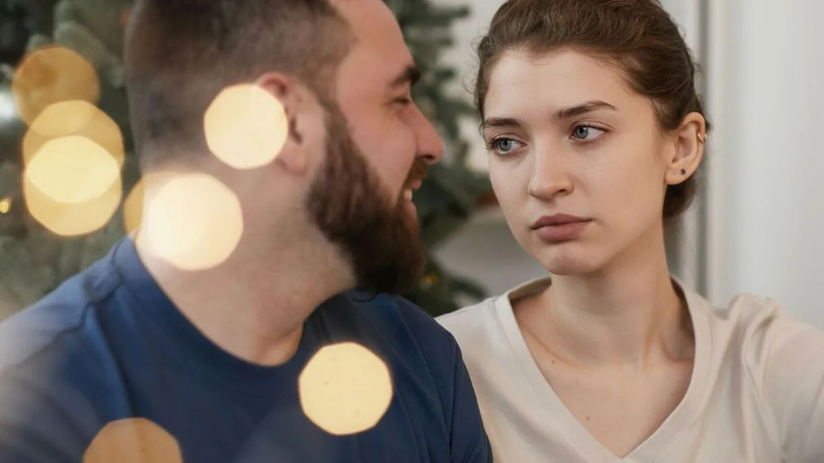 Girlfriend Wants To Surprise BF With Christmas Gift, Ponders Canceling It After He Ruins It Again