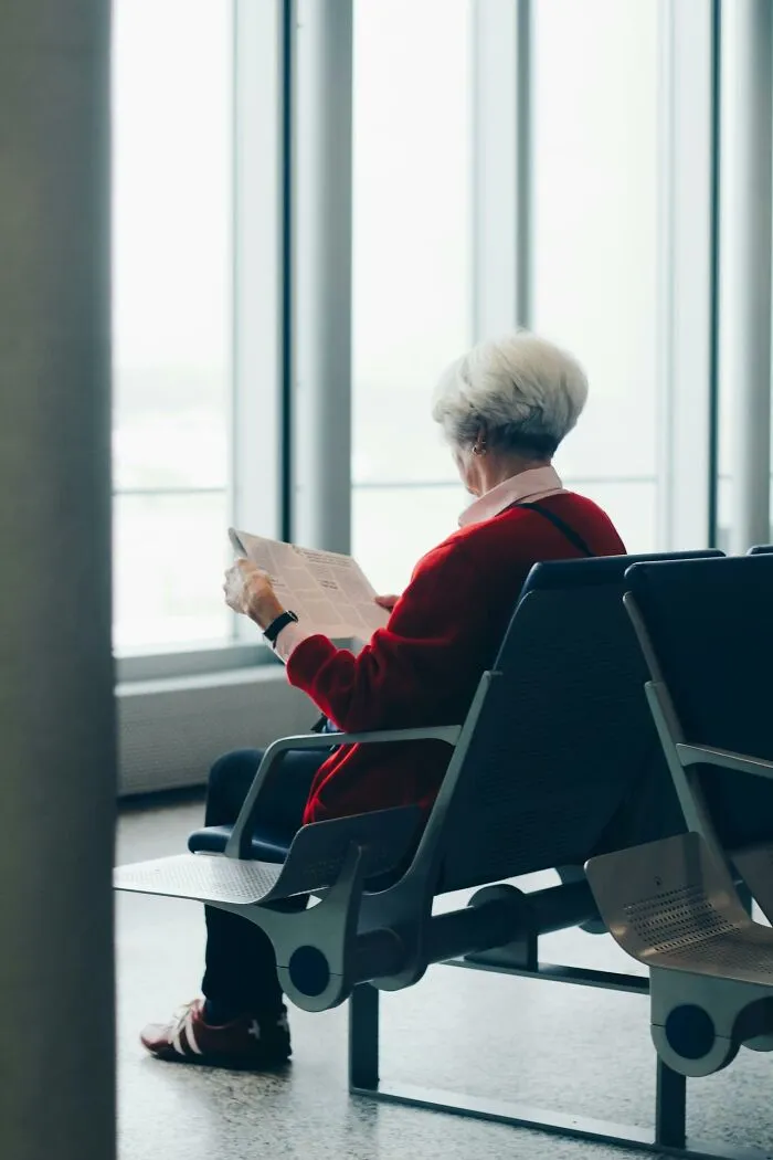 "What's The Craziest Thing You've Witnessed At An Airport?" (42 Wild And Unbelievable Answers)